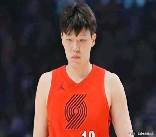 揭秘英锦赛,焦点战,双港激战,彩神争霸,彩票平台,快速投注,在线彩票,高频彩票