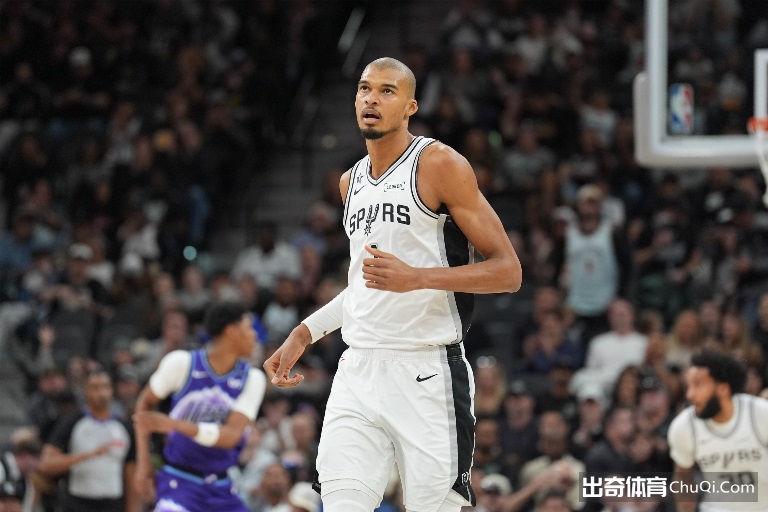 中国足球精,英徐彬出征,英格兰,彩神争霸,彩票平台,快速投注,在线彩票,高频彩票